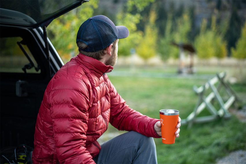 How to Choose a Down Jacket for Cold Winter